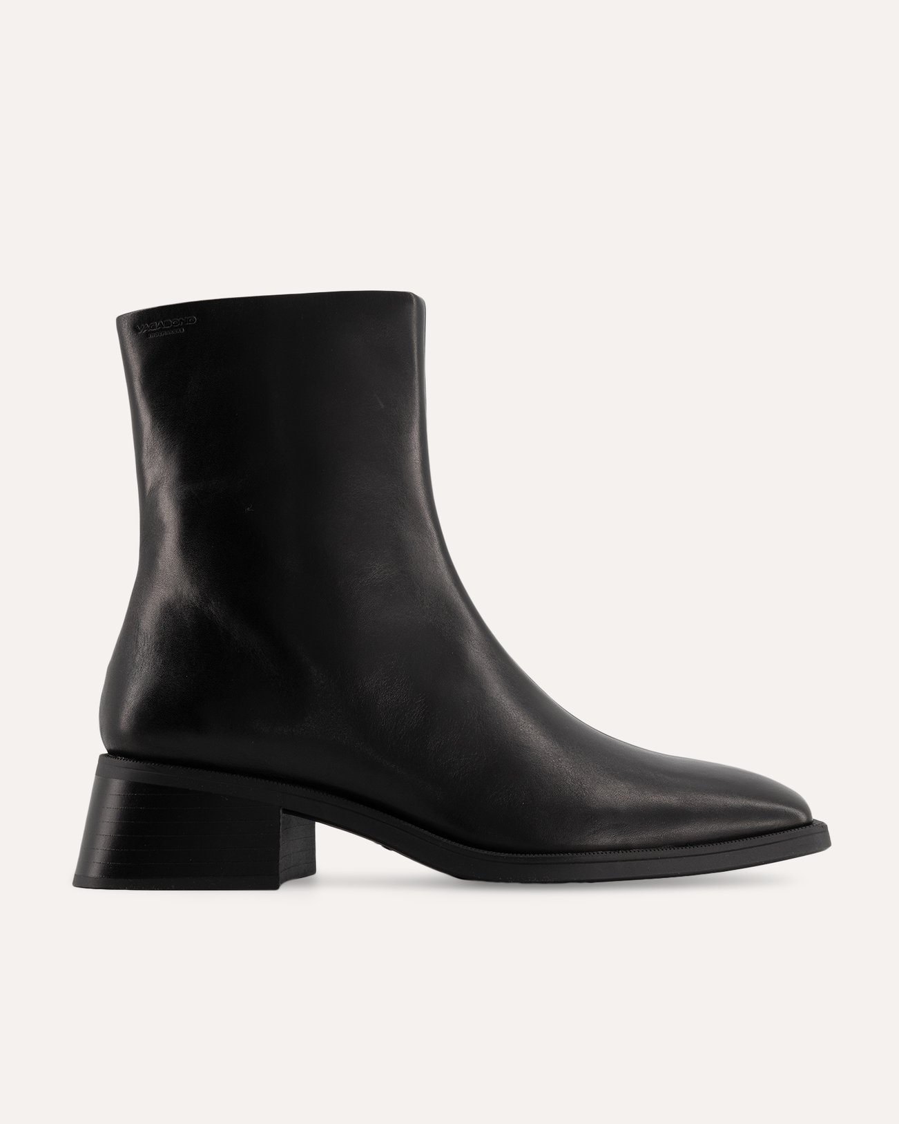 Vagabond Blanca BLACK 1