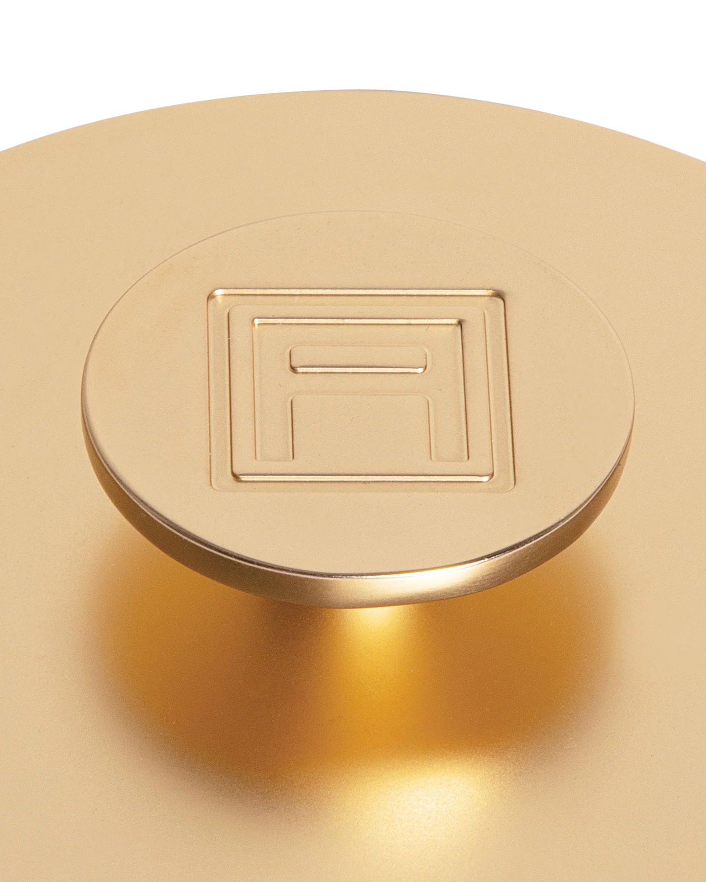 Assouline Travel From Home Candle Collection Lid GOUD 2