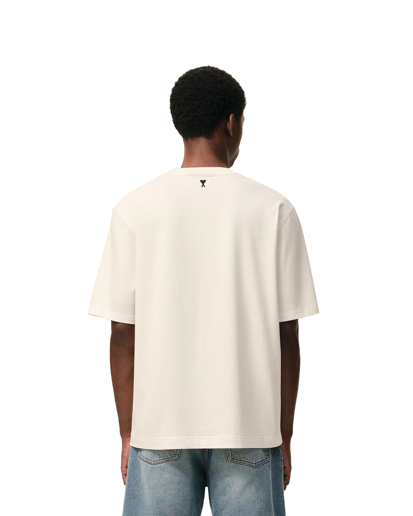 AMI Paris Teeshirt Manches Courtes Boxy Fit Avec Print Signature Sur Le Devant CREME 4